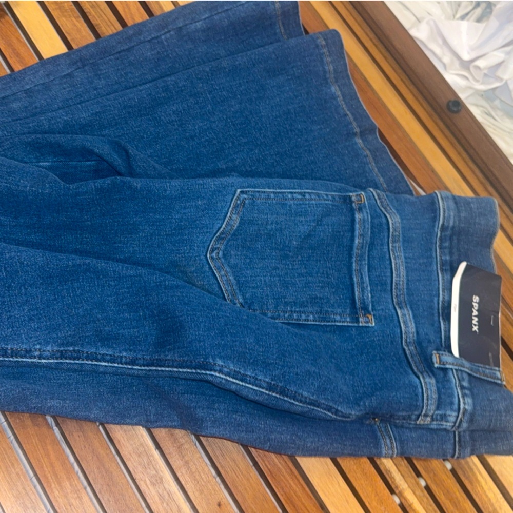 NWT Spanx SPANXshape Everywhere Flare Jeans Authentic Blue 1X # 21164Q $170.00 - Picture 10 of 13